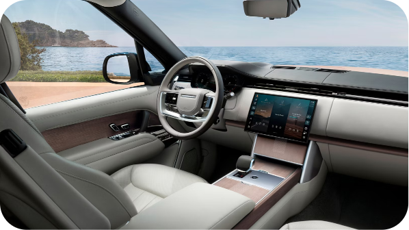 Range Rover Vogue interior 3